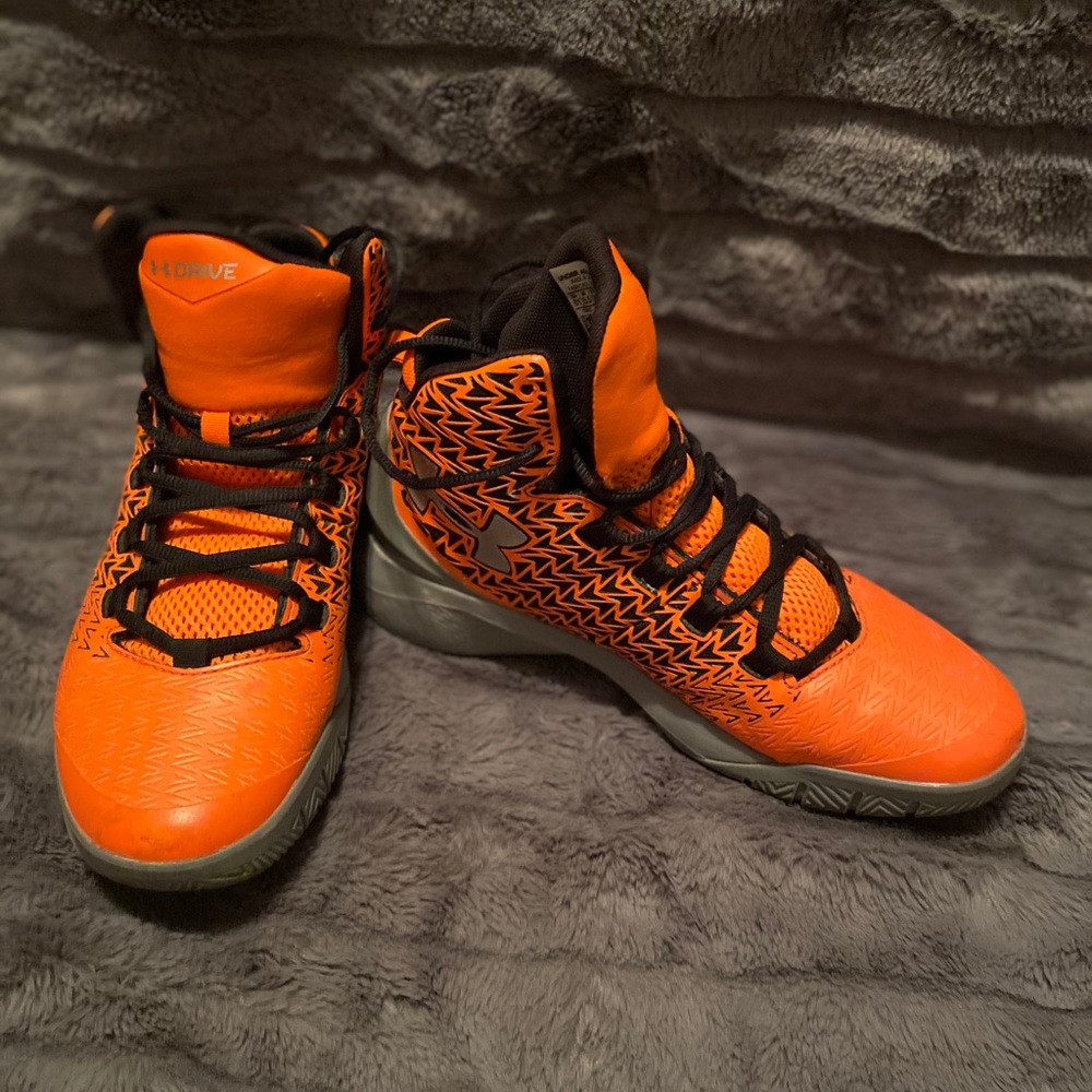 Orange and gray basketball shoes